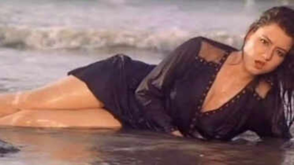 Jasmin Dhunna Veerana Actress in 1988 horror film still