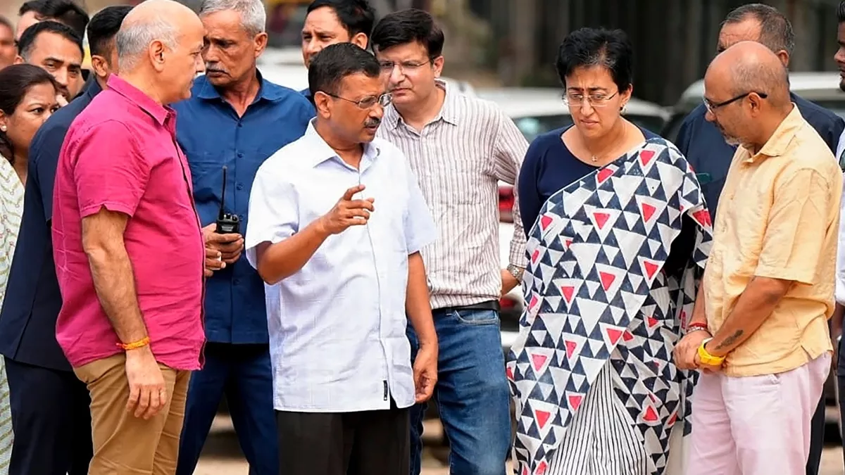 AAP नई रणनीति दिल्ली हार के बाद: अब BJP पर दोतरफा हमला