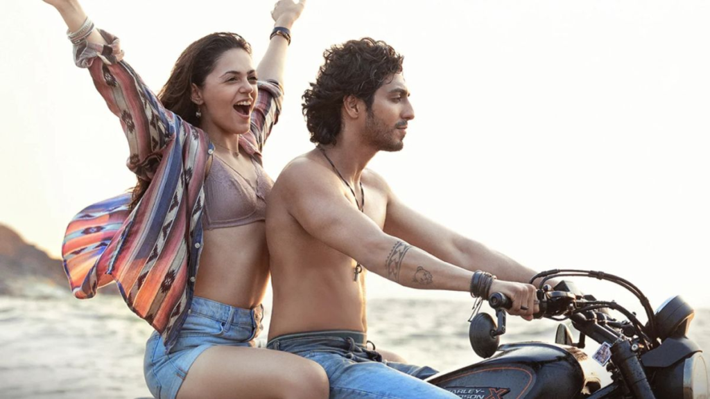 Saiyaara Box Office Day 12 के पोस्टर में अहान पांडे और अनीत पड्डा की रोमांटिक केमिस्ट्री