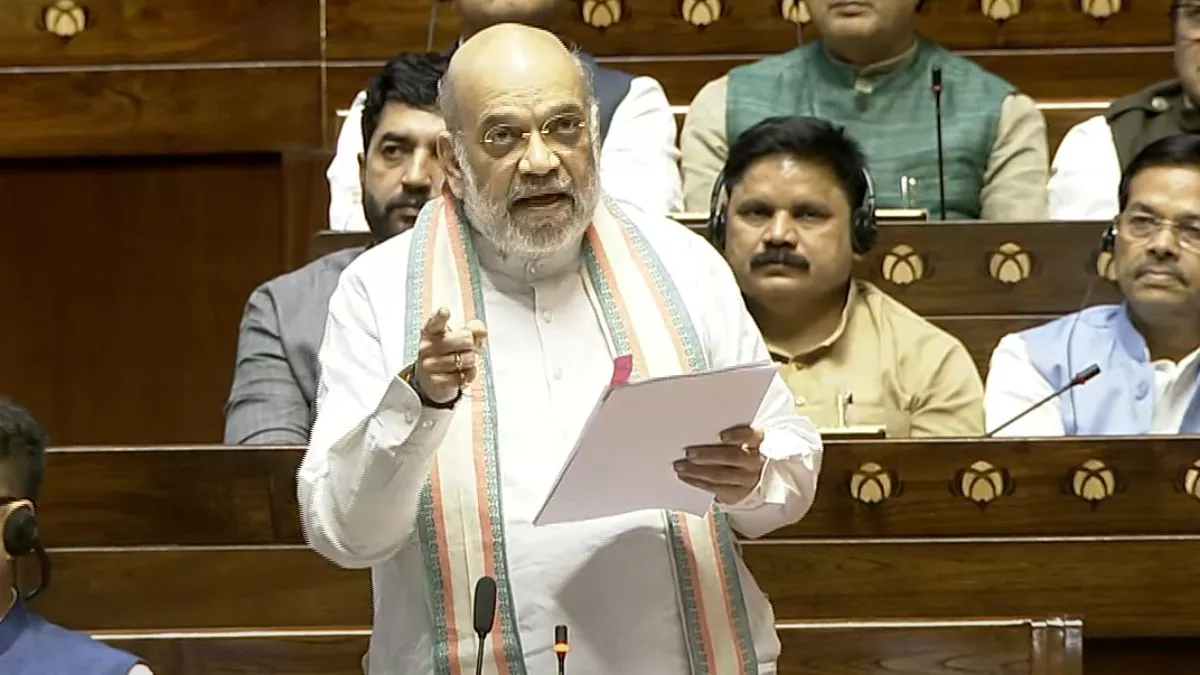 Amit Shah PM को लेकर बयान: ‘पहले मुझसे निपटो’, संसद में हंगामा