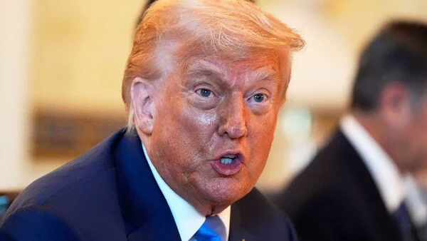 Trump with Netanyahu Nobel Peace Prize Letter in White House