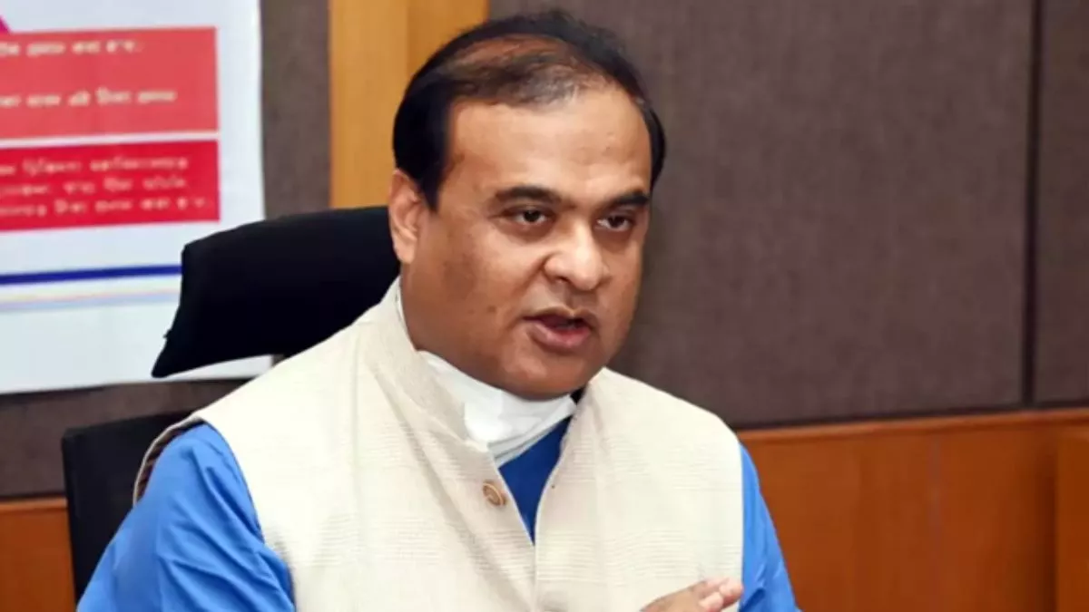 CM Sarma का ऐलान: Assam में Aadhaar Card अब घुसपैठियों को नहीं मिलेगा