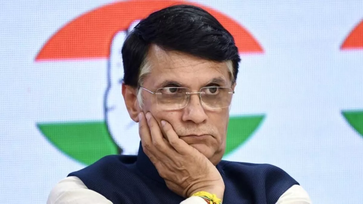 Pawan Khera dual voter ID controversy, Election Commission notice