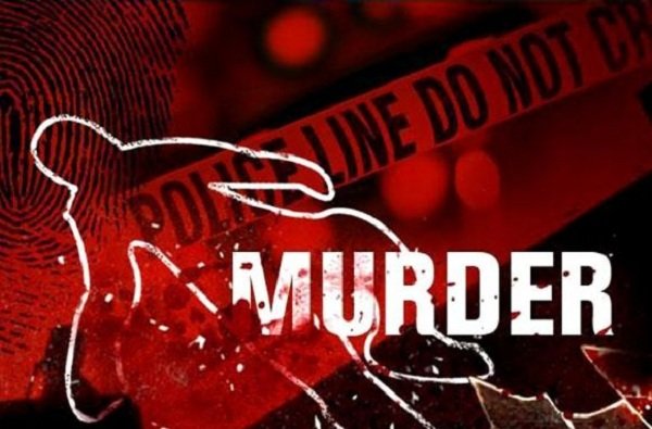 फर्रुखाबाद में सरेआम-बदमाशों ने पत्नी के सामने पति की गोली मारकर कर दी हत्या!