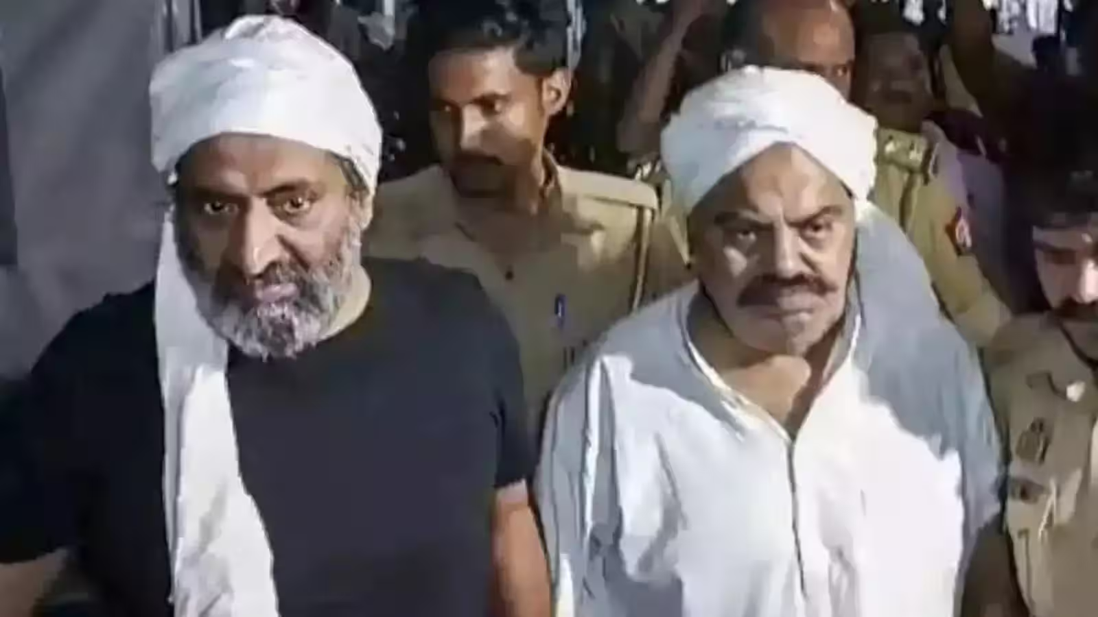 Atiq Financier FIR Prayagraj: अशरफ की कुर्क जमीन पर अतीक के फाइनेंसर का कब्जा